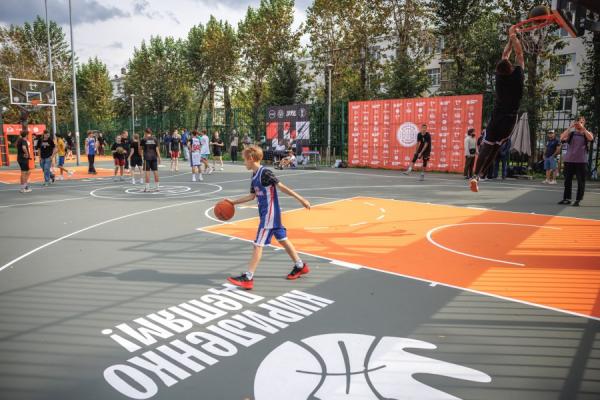 Обновленные спортплощадки открыли в парке имени Павлика Морозова в Екатеринбурге - Фото 4