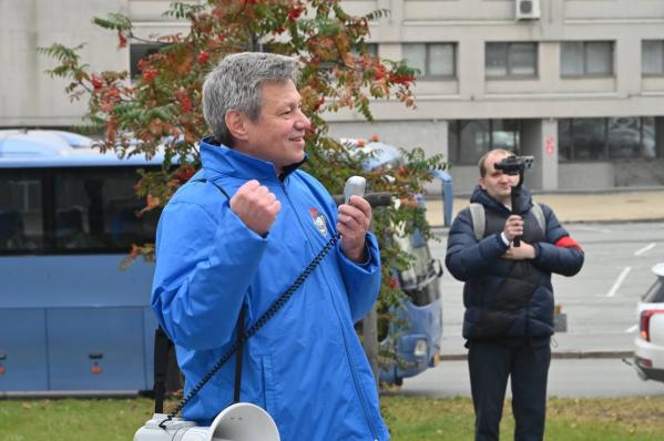 В День борьба за достойный труд профсоюзы обсудили вопросы зарплаты, соцгарантий и соблюдения ТК  - Фото 3