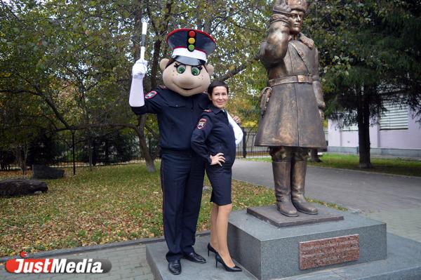 Петя Светофоров: «Главное, чтобы плохая погода не мешала дорожному движению и не создавала аварийных ситуаций». В Екатеринбурге +6 градусов. ФОТО - Фото 4