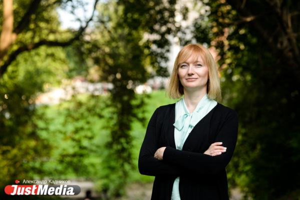 Юрист Наталья Попова: «Осень - лучшее время года. Особенно период, когда идут дожди». В Екатеринбурге +12 - Фото 2