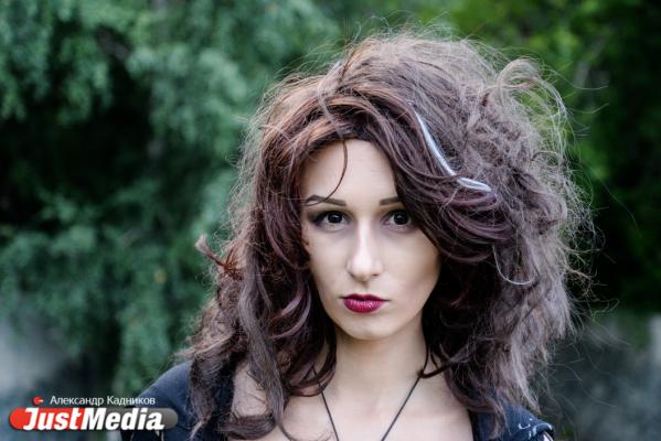 Беллатриса Лестрейндж: «Люблю дождь и мрак во славу темному лорду». В Екатеринбурге +14 - Фото 2