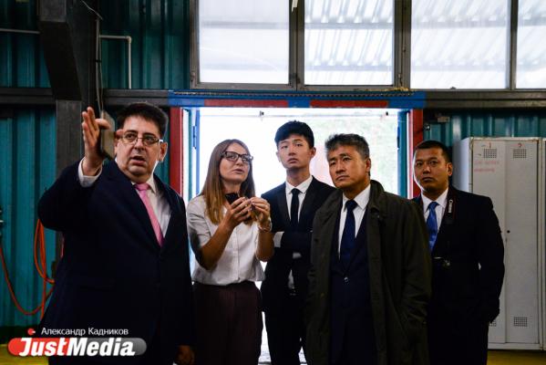 Китайские предприниматели закупят на Урале мясные чипсы, пиво и сувениры - Фото 6